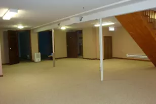 522 N 3rd St, Cissna Park, IL 60924 - Photo 32