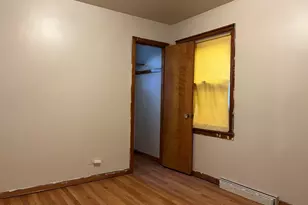 1122 E 81st Pl, Chicago, IL 60619 - Photo 8