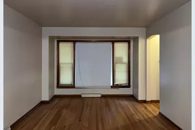 1122 E 81st Place, Chicago, IL 60619 - Photo 2