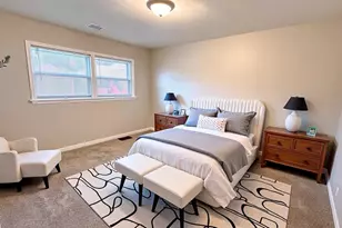 3125 W Whipple Dr, Merrionette Park, IL 60803 - Photo 12