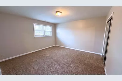 3125 W Whipple Drive, Merrionette Park, IL 60803 - Photo 22