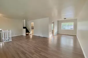 18964 Wildwood Ave, Lansing, IL 60438 - Photo 14