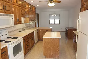 3 Delmar Dr, Clifton, IL 61727 - Photo 8