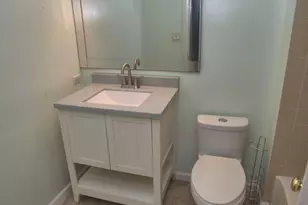 1210 Lorelei Dr, Zion, IL 60099 - Photo 18