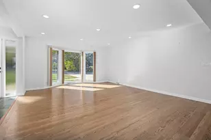 2516 Highcrest Rd, Rockford, IL 61107 - Photo 8