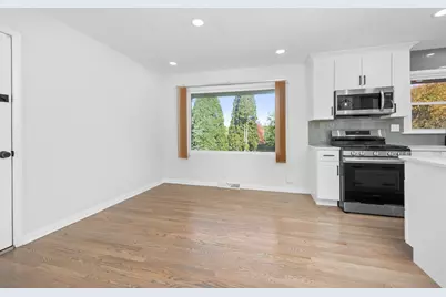 2516 Highcrest Road, Rockford, IL 61107 - Photo 6