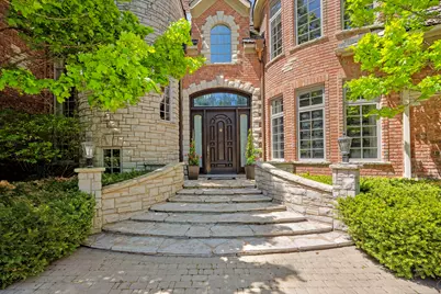 1890 Robinwood Lane, Riverwoods, IL 60015 - Photo 2