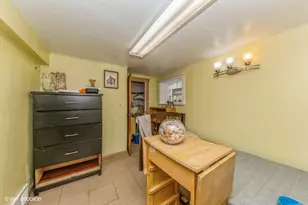 2347 W Maypole Ave, Chicago, IL 60612 - Photo 8