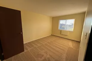 1120 Copperfield Ln, Schaumburg, IL 60193 - Photo 8