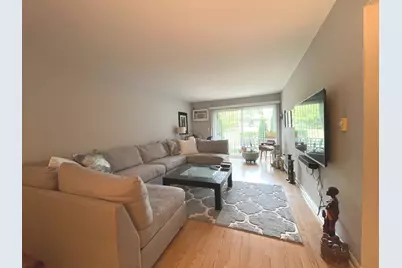 832 E Old Willow Road #106, Prospect Heights, IL 60070 - Photo 8