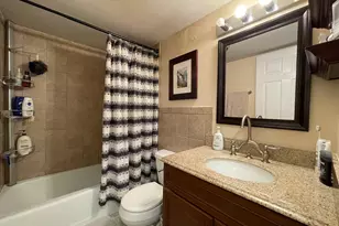 832 E Old Willow Rd, Prospect Heights, IL 60070 - Photo 16