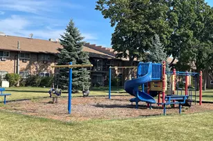 832 E Old Willow Rd, Prospect Heights, IL 60070 - Photo 18