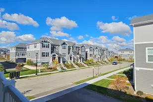 2227 Glacier St, Mundelein, IL 60060 - Photo 10