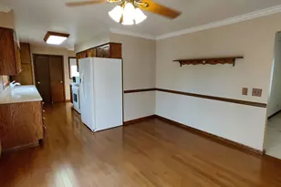 8N601 Stevens Rd, Elgin, IL 60124 - Photo 6