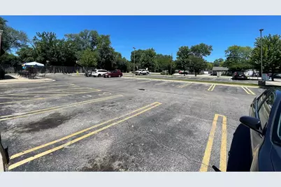 570 N Schmale Road #C, Carol Stream, IL 60188 - Photo 2