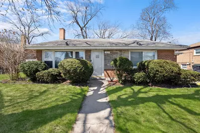 1012 E 159th Place, South Holland, IL 60473 - Photo 1