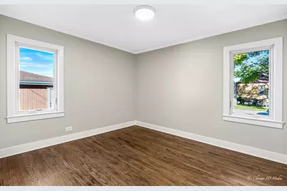 5056 N Mont Clare Avenue, Chicago, IL 60656 - Photo 14