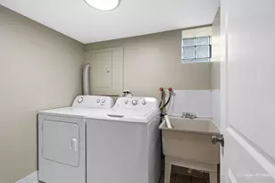 5056 N Mont Clare Ave, Chicago, IL 60656 - Photo 26