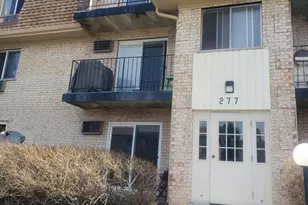 277 Shorewood Dr, Glendale Heights, IL 60139 - Photo 1