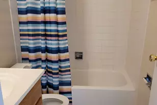 277 Shorewood Dr, Glendale Heights, IL 60139 - Photo 12