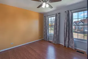 1411 Steeplechase Rd, Bartlett, IL 60103 - Photo 20