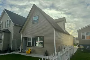 13226 S Houston Ave, Chicago, IL 60633 - Photo 1