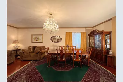 752 S Parkside Drive, Round Lake, IL 60073 - Photo 6