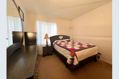 752 S Parkside Drive, Round Lake, IL 60073 - Photo 24