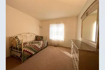 752 S Parkside Drive, Round Lake, IL 60073 - Photo 14