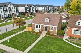 7944 W Metropole St, Elmwood Park, IL 60707 - Photo 4