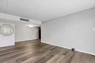 [Address not provided], Homewood, IL 60430 - Photo 4