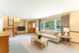 3S240 Burr Oak Dr, Glen Ellyn, IL 60137 - Photo 2