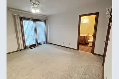 304 N Chaucer Boulevard, Monticello, IL 61856 - Photo 24