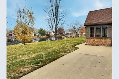304 N Chaucer Boulevard, Monticello, IL 61856 - Photo 4