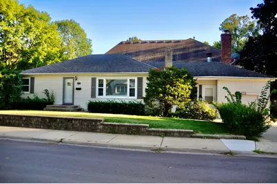 110 W 12th Avenue, Naperville, IL 60563 - Photo 1