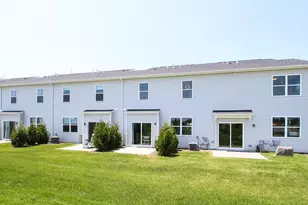 403 Comstock Rd, South Elgin, IL 60177 - Photo 30