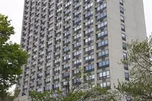 5100 N Marine Dr, Chicago, IL 60640 - Photo 1