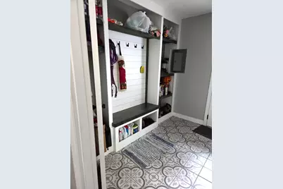 217 E Holiday Drive, Decatur, IL 62526 - Photo 12