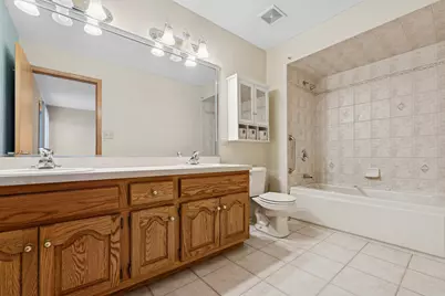 9035 W 111th Street #E, Palos Hills, IL 60465 - Photo 14