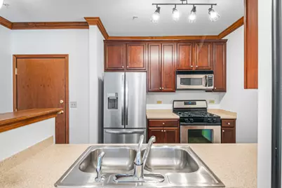 10 Ford Street #103, Geneva, IL 60134 - Photo 6