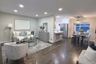 241 N Hamlin Ave, Park Ridge, IL 60068 - Photo 2