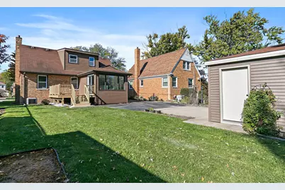 241 N Hamlin Avenue, Park Ridge, IL 60068 - Photo 48