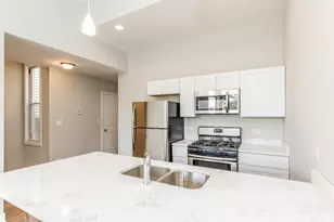 2228 W Cermak Rd, Chicago, IL 60608 - Photo 10