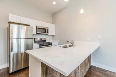 2228 W Cermak Road, Chicago, IL 60608 - Photo 2