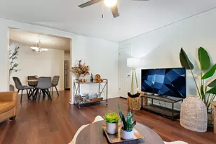 5543 W Higgins Ave, Chicago, IL 60630 - Photo 6
