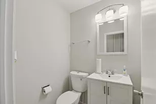 7449 Washington St, Forest Park, IL 60130 - Photo 14