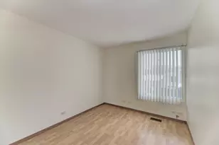 870 Longford Dr, Roselle, IL 60172 - Photo 26