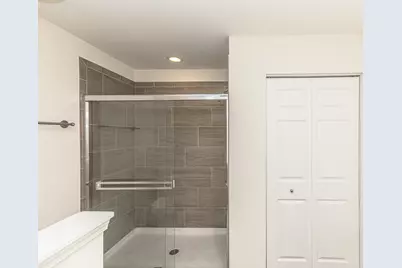 877 Lewisburg Lane, Aurora, IL 60504 - Photo 14