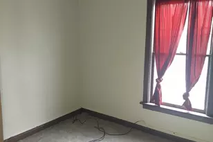 6221 S Campbell Ave, Chicago, IL 60629 - Photo 4