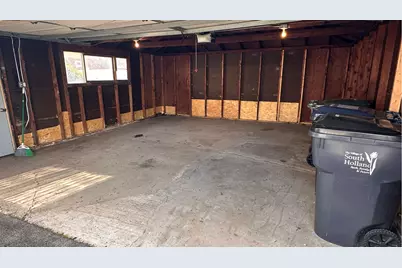 1325 E 168th Place, South Holland, IL 60473 - Photo 18